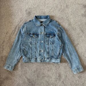 Uniqlo oversized denim jacket